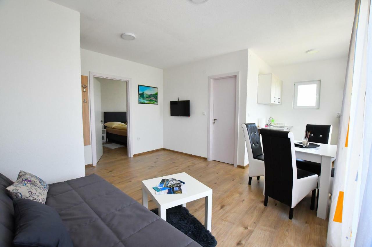 Vulsa Apartmani Kladovo Exterior foto